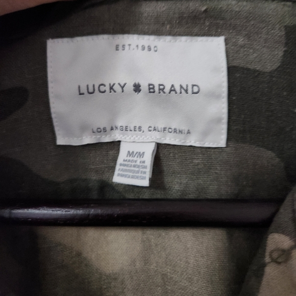 Lucky brand camo ladies jacket - Picture 3 of 6